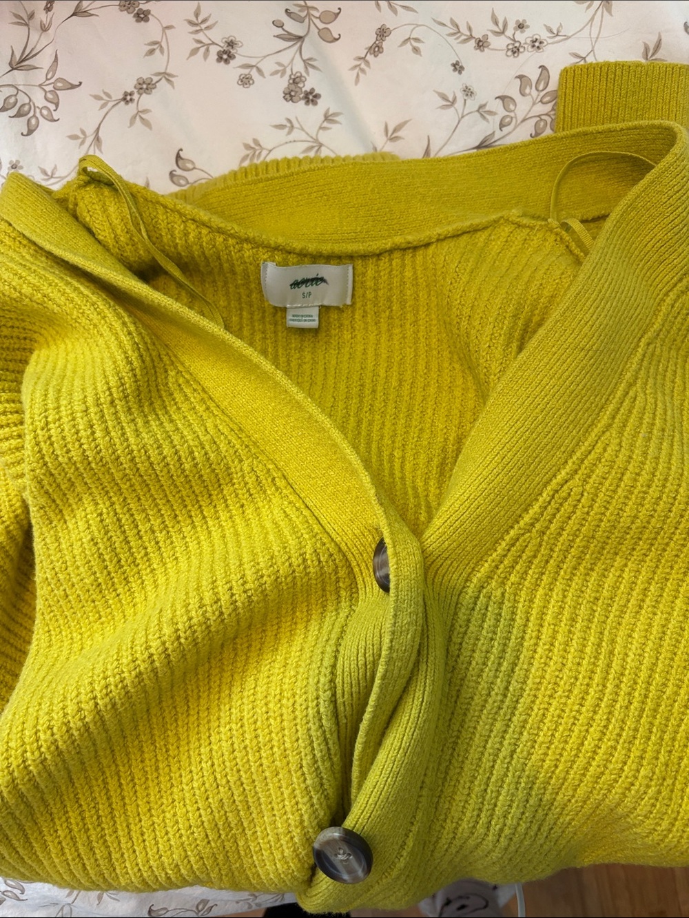Lime Green Ribbed Knit Women's Cardigan Sweater Aerie